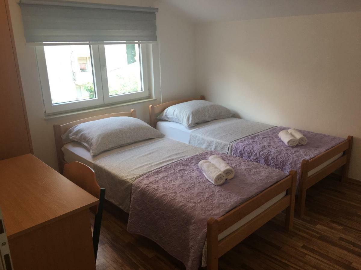 Apartment Lugalu モスタル エクステリア 写真